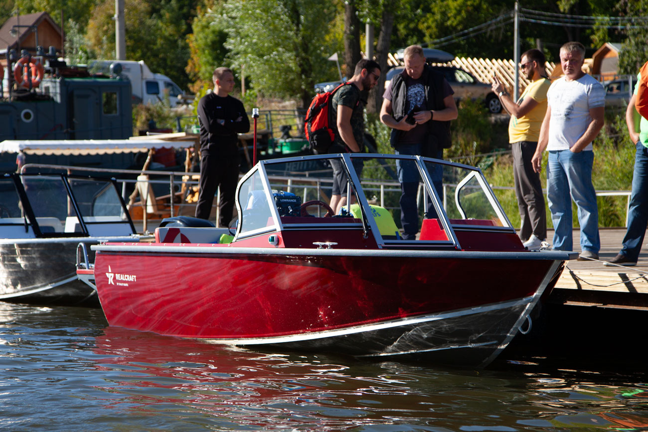 Лодка алюминиевая Realcraft 470 BowDeck