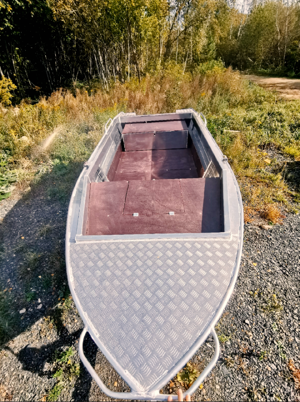 Лодка алюминиевая Тактика 420 Р