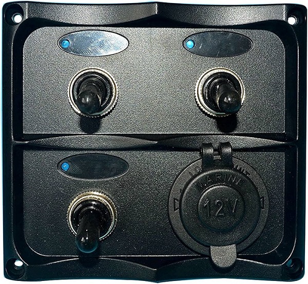 панель бортового питания с разъемом прикуривателя и диодной индикацией, 3 переключателя